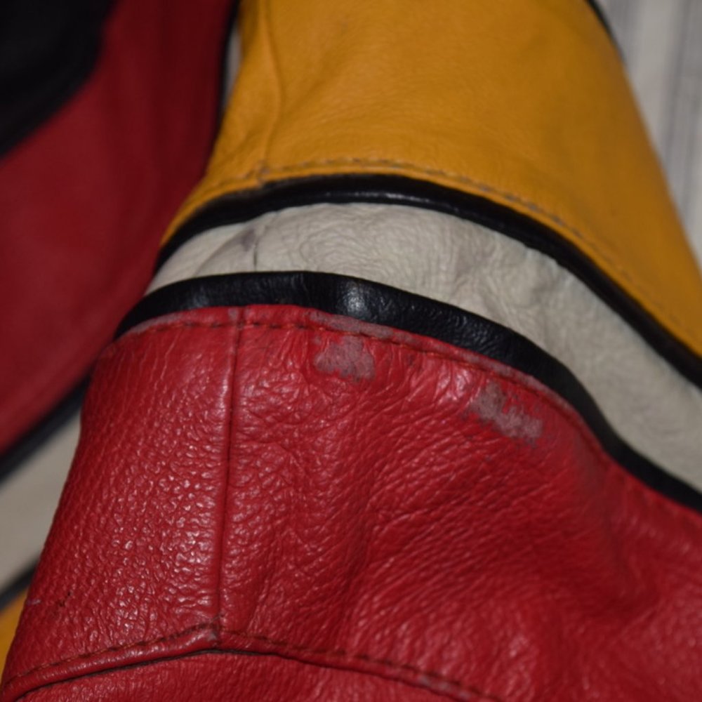 WARNER BROS🔥RARE🔥 VINTAGE LEATHER 1990'S LOONEY TUNES "JUST CHILLIN" JACKET XL - Picture 13 of 13
